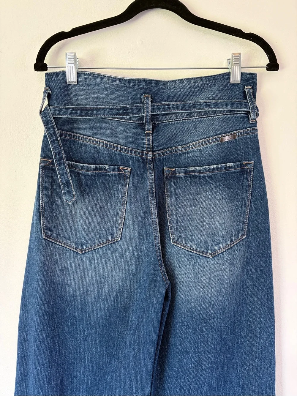 KanCan Medium Wash High Waisted Wide Leg Jeans With Denim Belt Size 26 - Picture 6 of 10